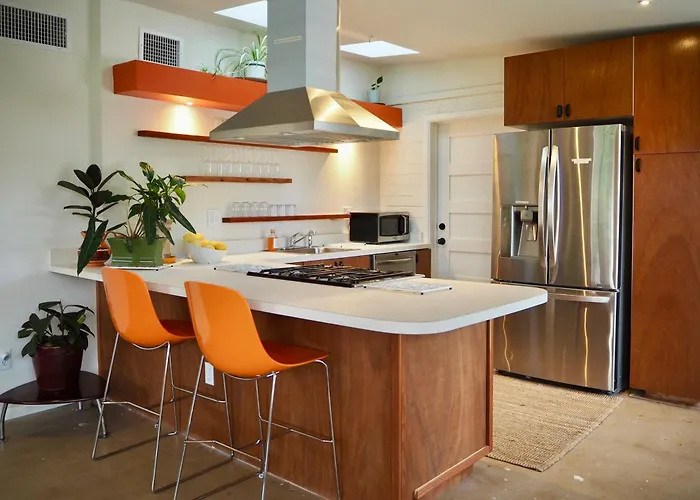 4 Bedroom By Asu Heated Pool And Hot Tub *